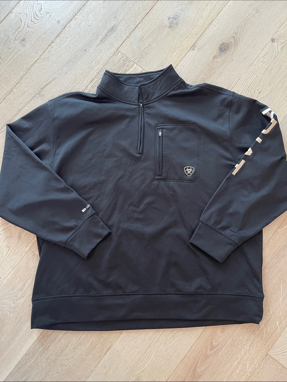ARIAT TEK Cold Series Men’s Black Quarter-Zip Pullover with Chest Pocket XXL